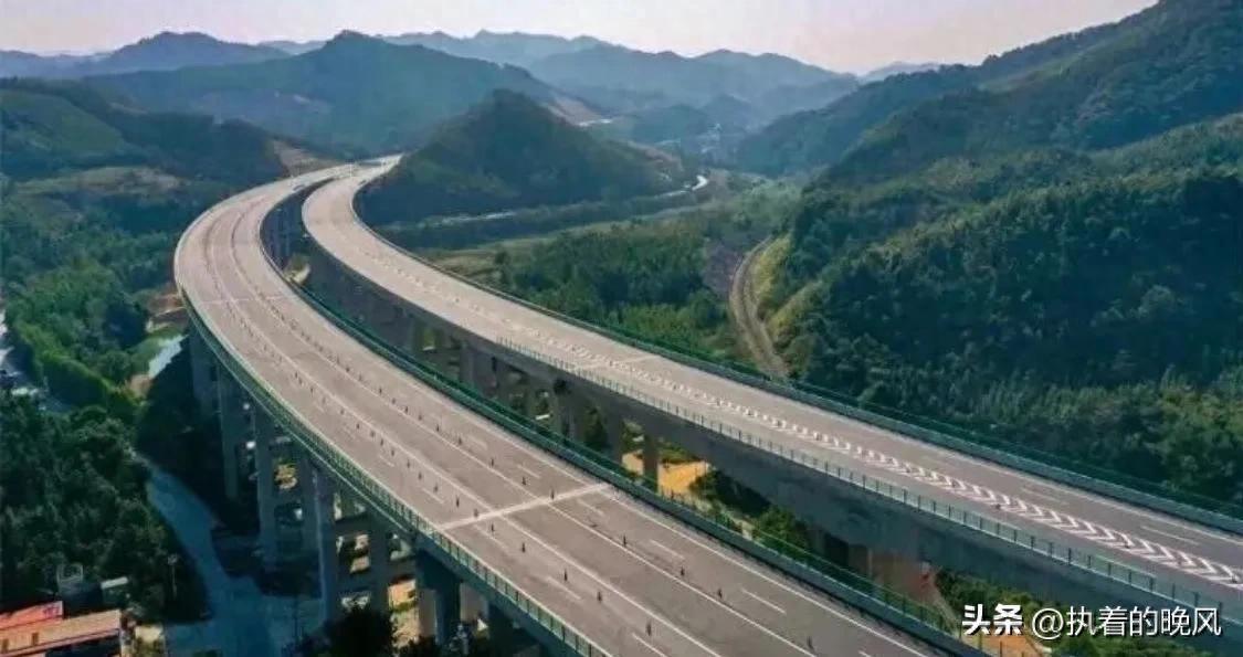 廣西高速公路里程突破10655公里，建設(shè)歷程全回顧