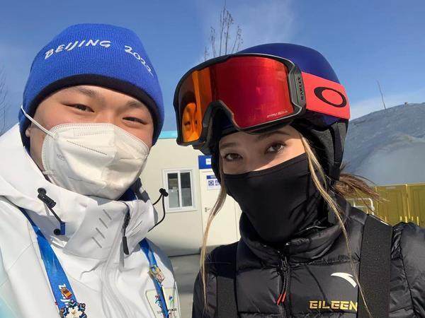 河南大學(xué)生陳安居：冬奧會志愿者憑專業(yè)服務(wù)阿根廷隊