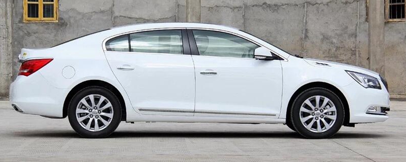 高速彎道駕駛技巧與注意事項，這些你得知道