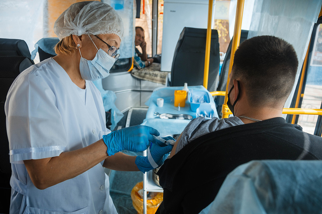 新冠疫情大流行對(duì)世界勞動(dòng)力市場(chǎng)的長(zhǎng)期影響