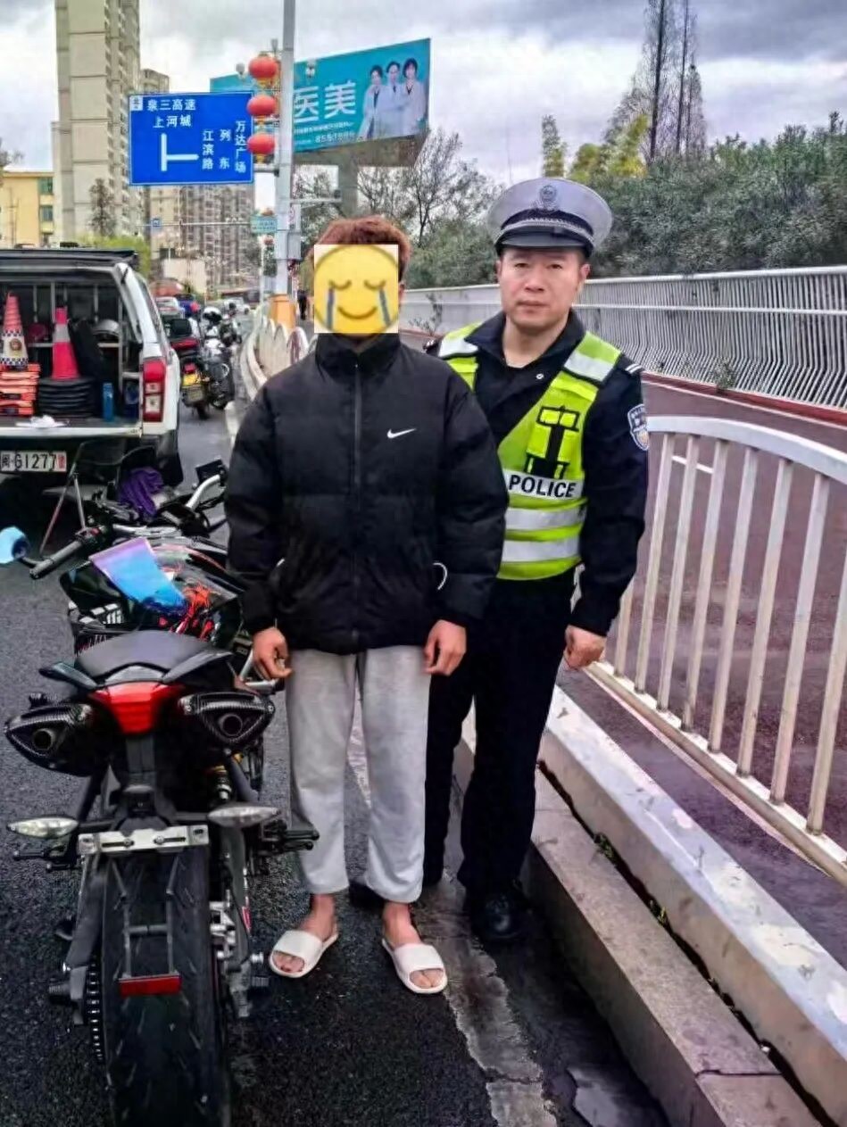 飆車炸街隱患多，三元交警嚴(yán)打非法改裝等交通違法案例