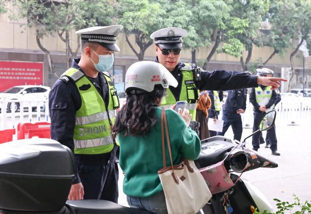 廣東某市開展整治，嚴(yán)查電動自行車、摩托車在這些重點區(qū)域路段違章