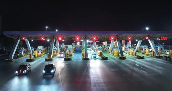 2026 春節(jié)高速免費(fèi)結(jié)束，多地收費(fèi)站現(xiàn)‘卡點(diǎn)’情況